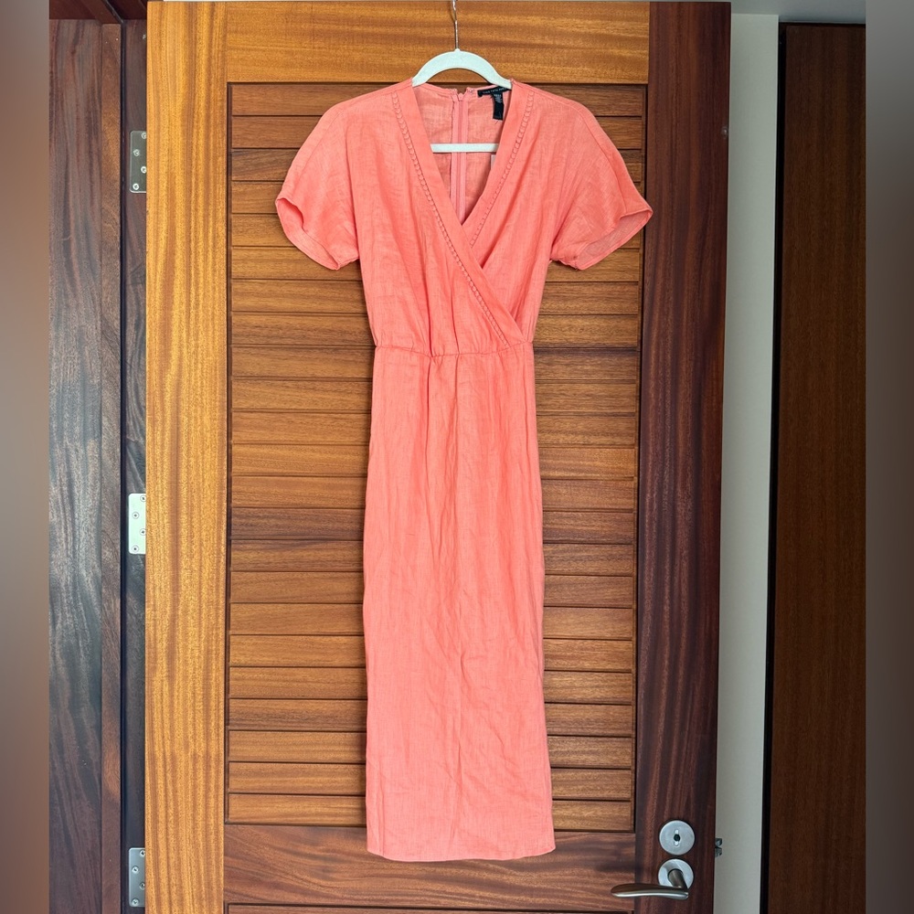 NWT Saks fifth avenue coral linen short sleeve midi dress